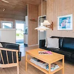 Semesterbostad 4 Star Holiday Home In Lokken *